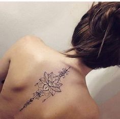 @xangelcandyx Lotusblume Tattoo, Lotus Tattoo Design, Tato Henna, Tattoo Mandala, Unalome Tattoo, Geniale Tattoos, Lotus Tattoo, Tattoo Feminina, Spine Tattoos