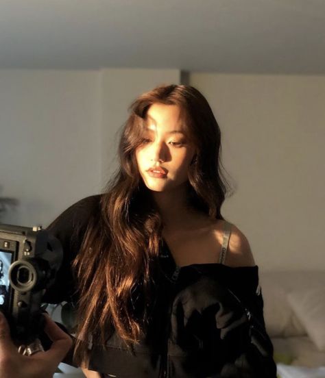 Kim Doyeon, Girl Crush, Korean Girl, Kpop Girls, Pretty People, Beautiful People, Long Hair, Strapless Top, My Girl