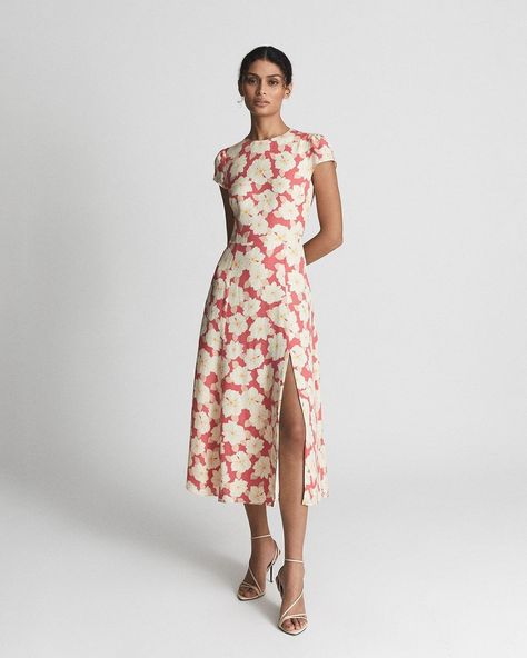 Short Wedding Dress Guest, Coral Print, Guest Attire, Floral Print Midi Dress, Pink Midi Dress, Out Back, Printed Midi Dress, Flared Skirt, Summer 2022