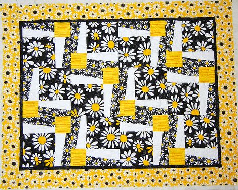 Bq Quilts, College Theme, Fusible Tape, Interesting Quilts, Quilt Pattern Free, Modern Quilt Blocks, Block Quilts, Big Block Quilts, Sunflower Quilts