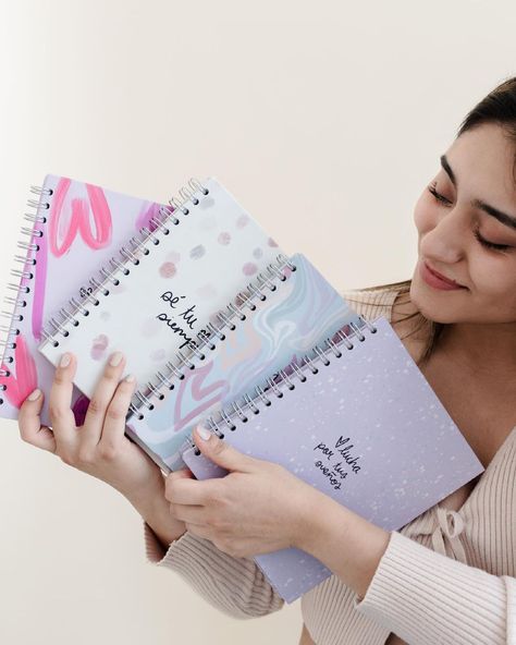 Agendas | Libretas | Notepads on Instagram: “NUEVA COLECCIÓN 💗 Hellou hellou, hoy me acaban de entregar las fotos de nuestra nueva colección y quiero compartirles que mi sentimiento…” New Paper, Bullet Journal, Jesus, How To Plan, Photography, On Instagram, Instagram