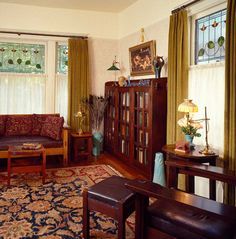 Craftsman Curtains, Craftsman Interiors, Craftsman Living Room, Morris Pattern, Arts And Crafts Interiors, Morris Chair, Style Bungalow, Door Bookcase, Style Dining Room