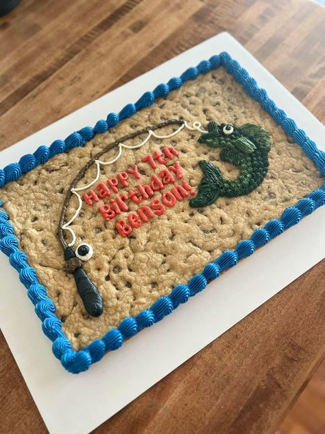 Mens Cookie Cake, Fishing Cookie Cake, Square Cookie Cake Decorating Ideas, Rectangle Cookie Cake, Birthday Cookie Cake Designs For Men, Square Cookie Cake, Cookie Cake Decorating Ideas, Levi Birthday, Cake Design For Men