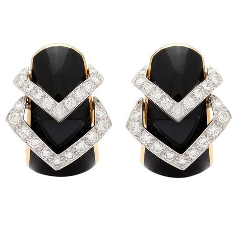 Art Deco Drop Earrings, Black Diamond Jewelry, Creative Shoes, Bling Earrings, David Webb, Deco Earrings, Enamel Bracelet, Yellow Gold Chain, Yellow Gold Earring