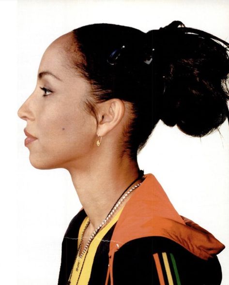 Insomnia Revue on Twitter: "Sade Photographed by Albert Watson, 2001… " Sade Adu, Vibe Magazine, Quiet Storm, Hair Catalog, Neo Soul, Marvin Gaye, Her Music, Her Hair, Style Icons