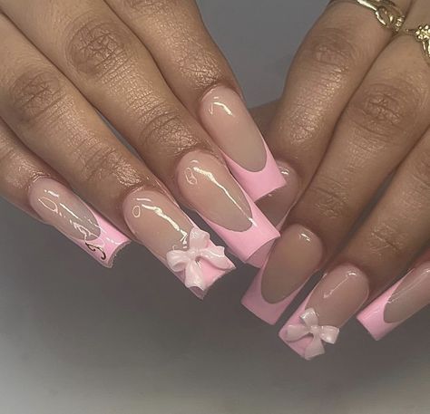 French Nails With Bow, Bday Nails Ideas, Light Pink French Tip Nails Square Long, Long Baddie Nails, Nails With Bow Charm, Pink Long Nails With Charms, Y2k Nails Acrylic Long Pink, Long Pink Acrylic Nails With Charms, Pink Acrylic Nails Coffin Kawaii