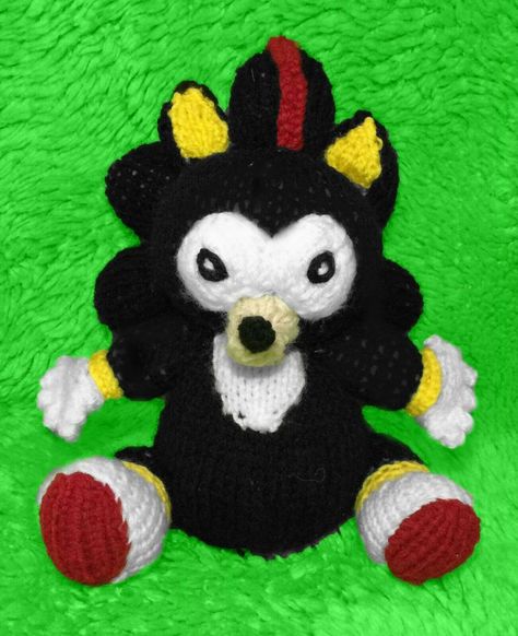 Sonic Crochet, Knitting Pattern, Sonic, Sonic The Hedgehog, Knitting Patterns, Projects To Try, Novelty Christmas, Christmas Ornaments, Holiday Decor