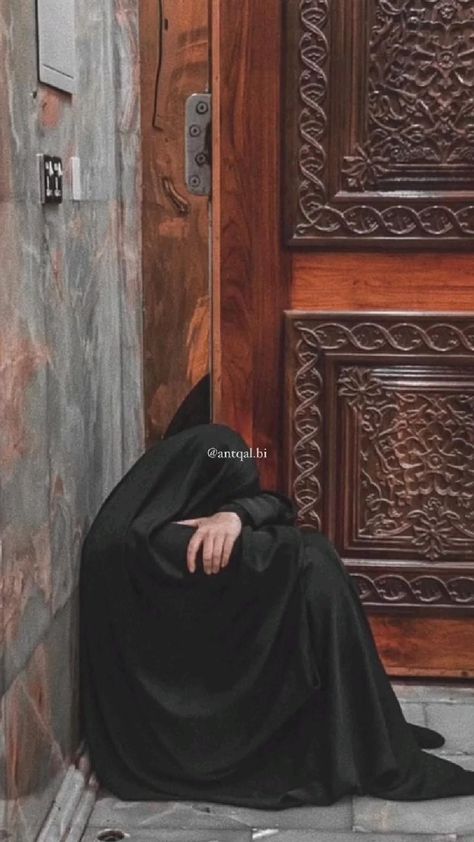 Imam Hossein, Pray Allah, Mola Hussain, Niqab Aesthetic, Video Hijab, Muslimah Photography, Mufti Menk, Muslim Images, Muslim Pictures