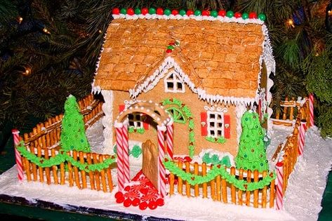 Gingerbread House Contest Ideas, Gingerbread House Contest, Golden Grahams Cereal, Gingerbread House Ideas, Contest Ideas, House Fence, Gingerbread House Parties, Red Licorice, Gingerbread Party