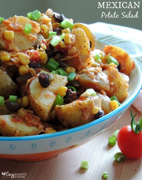 This Warm Mexican Potato Salad is made with only 5 ingredients, is easy to make and tastes delicious! #potatosalad #sides Mexican Potato Salad, Burrito Ideas, Tater Salad, Salad Mexican, Amaretto Cheesecake, Mexican Potatoes, Potato Salad Mustard, Mix Salad, Potato Broccoli