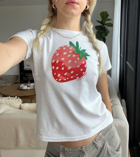 Strawberry Baby, Aesthetic Y2k, 90s Baby, Book Instagram, Baby T Shirts, Cropped Style, Original Design, New Shop, Vintage Baby