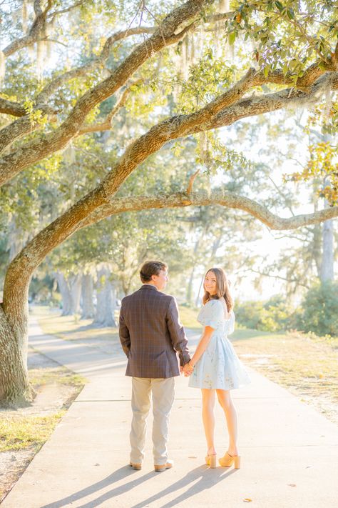 Get ready to swoon over Abby and Will's Fairhope engagement session! 📸✨ With the bay as their backdrop and love filling the air, this couple is all kinds of adorable. Their smiles, the sunset, and those 'can't-live-without-you' glances say it all. Counting down the days until their March wedding! #EngagementSession #LoveByTheBay #FairhopeAlabama 💍 Fairhope Alabama Wedding, Football Engagement Pictures, Dream Proposal, Fairhope Alabama, March Wedding, Alabama Wedding, Alabama Weddings, Inspo Pics, Alabama Football