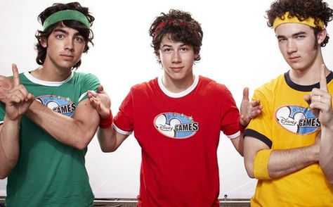 Disney Channel Games Jonas Brothers Disney Channel Games, Disney Channel Games Costume, Disney Channel Games, Aly And Aj, The Jonas Brothers, Camp Rock, Ted Bundy, Disney Channel Stars, Disney Games