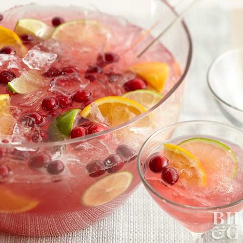 Tart or sweet, cold or hot, punch is the ideal solution for relaxed entertaining. No need to take drink orders -- just make up a batch before the party and serve, giving you time to enjoy your guests. Easy Holiday Cocktail Recipes, How To Make Punch, Easy Holiday Cocktails, Sherbet Punch, Ice Ring, Rachel Hollis, Christmas Punch, Party Punch, Holiday Cocktail Recipe