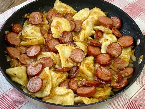 Skillet full of browned and buttery Pierogies and Kielbasa Pierogies And Kielbasa, Smoked Sausage Recipes, Pierogi Recipe, Kielbasa Recipes, Easy Skillet Meals, Sausage Dishes, Onion Recipes, Kielbasa, Easy Family Meals