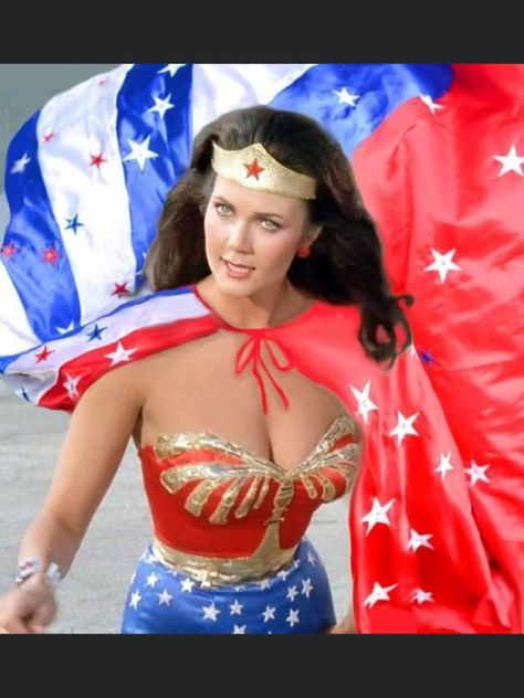 Valerie Perrine, Linda Carter, Body Types Women, Heather Thomas, 70s Women, Wonder Woman Costume, Lynda Carter, Sims 4 Mods Clothes, Gal Gadot