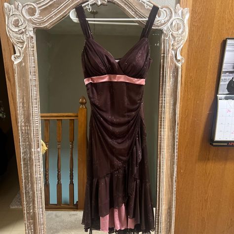 2000s brown and pink dress with a y2k vibe! no flaws... - Depop 2000s Halter Dress, Y2k Homecoming, 00s Dress, Wide Strap Dress, Y2k Prom, Pink Dress Short, Y2k Vibes, Dress Inspo, Pink Shorts