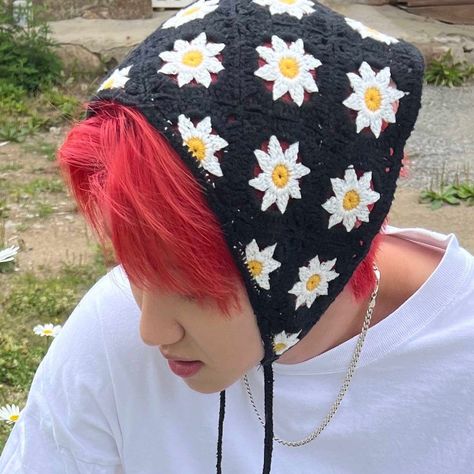 Minghao Icon, Svt The8, The8 Minghao, Xu Minghao, Crochet Bandana, Crochet Keychain Pattern, Crochet Business, Red Icons:), Crochet Handbags Patterns