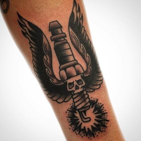 Spark Tattoo, Old Traditional Tattoo, Shield Tattoo, Harley Tattoos, Mechanic Tattoo, Tattoo Shading, Traditional Style Tattoo, Biker Tattoos, Armband Tattoo Design