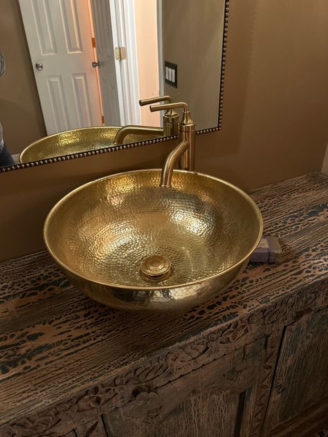 Custom Made 16 Guage Brushed Brass Bathroom Round Basin Solid Brass Basin Sink, Hammered Vessel Sink, Moroccan Bathroom Handmade Sink Materials: Brass ps: as every piece is uniquely handmade every one has different ornanment and it can contains some imperfections. Express shipping worldwide via DHL. Delivery to most countries within 3-5 working days. IMPORTANT : When making a purchase, provide a contact telephone number at check-out.DHL Express will need it as this is an international shipment. ps: If you have any questions/would like more information or you are unsure of the size please do not hesitate to ask. We are here to help THANK YOU FOR SHOPPING Brushed Brass Bathroom, Handmade Sink, Moroccan Bathroom, Brass Sink, Brass Bathroom, Temple Design, Basin Sink, Unlacquered Brass, Telephone Number