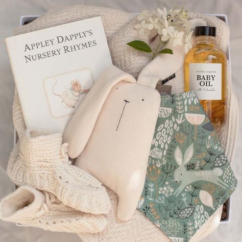 Newborn Gift Boxes, Thoughtful Baby Shower Gifts, Baby Gift Hampers, Gifts For Baby, Custom Baby Gifts, Baby Hamper, Handmade Baby Gifts, Baby Baskets, Baby Presents