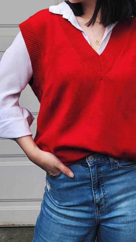 red sweater vest x blue jeans Sweater Vest Outfit Women, Diy Christmas Outfit, Vest Outfit Women, Red Sweater Vest, Sweater Vest Outfit, Red Sweater, Vest Outfits, Red Sweaters, Sweater Vest