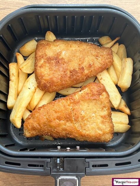 Recipe This | Air Fryer Beer Battered Fish & Chips Air Fryer Frozen Fish And Chips, Air Fryer Batter, Air Fryer Fish And Chips Cod, Airfryer Fish And Chips, Fish And Chips Air Fryer Recipe, Beer Battered Fish Air Fryer, Fish And Chips Recipe Air Fryer, Air Fryer Haddock, Airfryer Fish