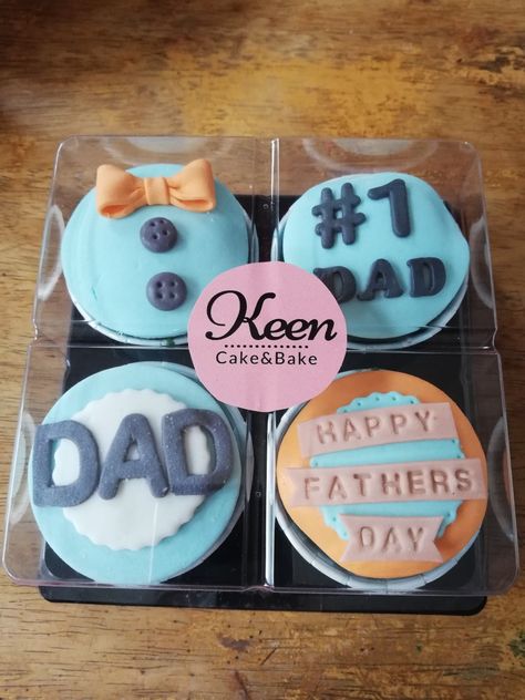 Fathers day cupcakes by Keen Cakes & Bakes Fathers Day Cupcakes, Fathers Day Cake, Heart Cake, Cool Birthday Cakes, Dad Day, Food Drawing, Vintage Cake, Fondant Cakes, Happy Fathers Day