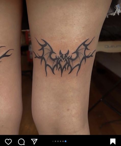 Ankle Tattoo Grunge, Grungy Tattoos Women, Tattoos That Wrap Around Leg, Neotribal Knee Tattoo, Gothic Bow Tattoo, Cybersigilism Knee Tattoo, Gothic Leg Tattoos, Goth Arm Tattoo, Grudge Tattoos