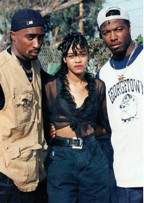 Tupac Shakur and Spice 1 Tupac Makaveli, 90s Rappers, Tupac Pictures, 2 Pac, Hip Hop Classics, Real Hip Hop, Snoop Dog, Gangsta Rap, Tupac Shakur