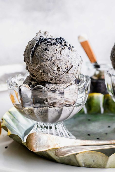 Black Sesame Ice Cream (No-Churn) - Black Sesame Recipes Tooth Cookies, Black Forest Ice Cream, Oreo Smoothie, Vegan Sweetened Condensed Milk, Sesame Ice Cream, Sesame Recipes, Cookies And Cream Ice Cream, Almond Ice Cream, Ice Cream Maker Recipes