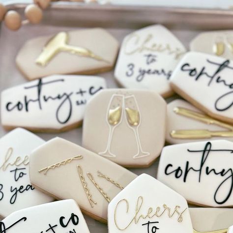 Leah Malvarose on Instagram: "I love making cookies for @cortny.co 😍 her branding and colors are just always the best! Congrats to 3 years! • • • #decoratedcookies #customcookies #cookiesofinstagram #sugarsbyleah" Congrats Cookies, Making Cookies, Custom Cookies, How To Make Cookies, Cookie Decorating, Branding, I Love, On Instagram, Instagram