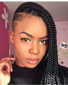 Braids with shaved sides, Shaved sides and Next style on ... Box Braids Men, Braided Mohawk Hairstyles, Trendy We Fryzurach, Braids With Shaved Sides, Cabello Afro Natural, Shaved Side Hairstyles, Blonde Box Braids, Jumbo Box Braids, Mohawk Braid