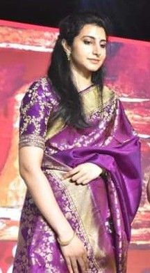 Nara Brahmani Saree, Nara Brahmani, Purple Sarees, Saree Looks, Sarees Pattu, Purple Saree, Cutwork Blouse Designs, Gold Jewelry Necklace, Mobile App Development Companies