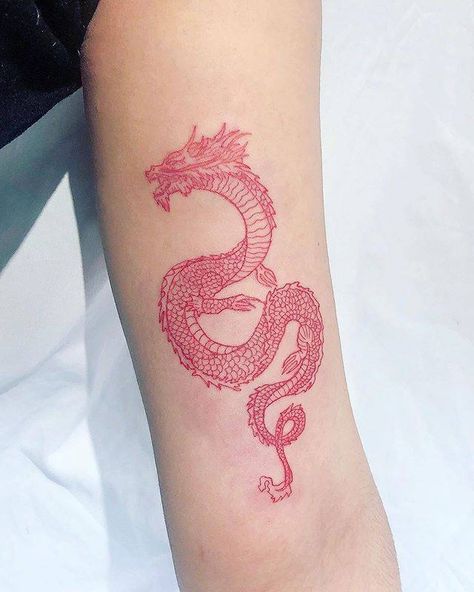 Red dragon tattoo. Full Arm Sleeve Tattoo, Dr Tattoo, Targaryen Tattoo, Red Dragon Tattoo, Dragons Tattoo, Small Dragon Tattoos, Chinese Dragon Tattoos, Dragon Tattoo For Women, Inspiration Tattoos