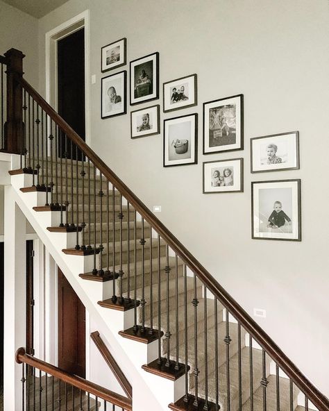 Photographs On Staircase Wall, Staircase With Pictures, Photo Wall Collage Stairway, Ikea Photo Wall Stairs, Photo Wall Ideas Stairs, Family Photos Up Staircase, Stair Collage Wall, Photo Wall Collage On Stairs, Art Wall Stairs