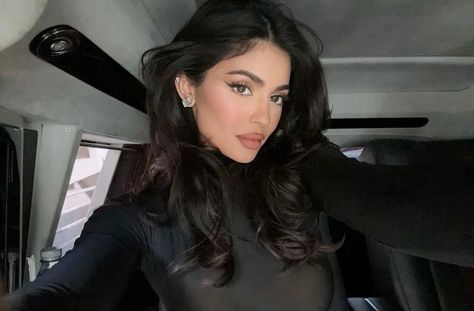 Look Kylie Jenner, Estilo Kylie Jenner, Short Clip, Kylie J, Makijaż Smokey Eye, Kylie Kristen Jenner, روتين العناية بالبشرة, King Kylie, Sarah Jessica Parker