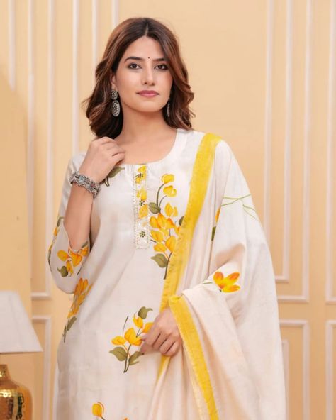 👉 Price- 1199/-+ shipping 👈 Hello friends New launch 🩵🩵🩵🩵 Cream shaded batic style digital gad printed fabric 🧡🧡🧡🧡 Premium muslin dress with fancy dupatta sets ❤️❤️❤️❤️ Shaded fabric digital tie die style shaded fabric 💚💚💚💚 Fabric _ premium muslin fabric with digital foil printed 💛💛💛💛 Kurti_ length 45 straight kurti 💚💚💚💚 Work_ beautiful hand sitara and moti work on nack And digital foil printed kurti 🩷🩷🩷🩷 Pant_ length 39 comfortable soft fabric with Ilastic 💙💙💙💙 Dupatta_ fabric premium chan... Fancy Dupatta, Moti Work, Straight Kurti, Muslin Dress, Kurtis With Pants, Printed Kurti, Muslin Fabric, Pant Length, New Launch