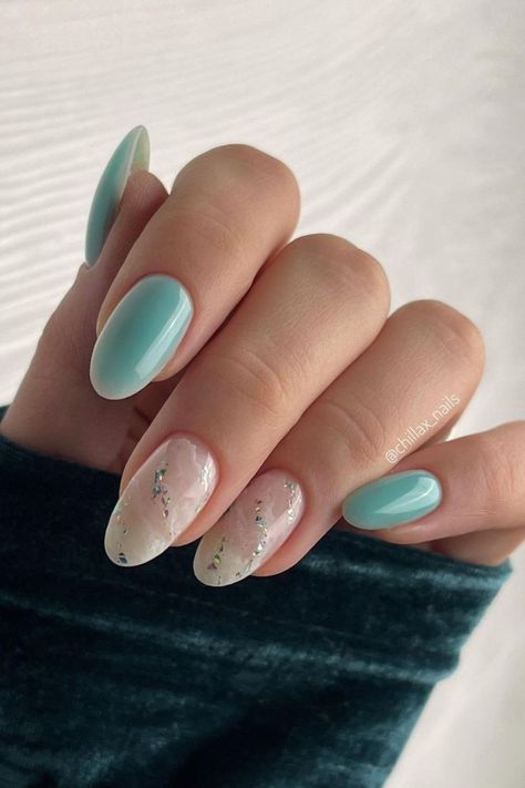 Simple Light Blue Nails, Light Blue Ombre Nails, Blue Nails Light, Mint Gel Nails, Nails French Blue, Mint Green Nail Ideas, Blue Nails French, Mint Nail Art, Classy Gel Nails