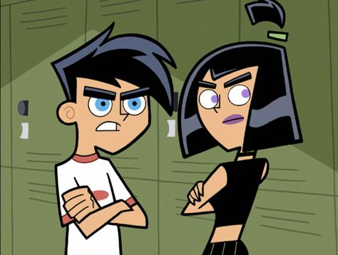 Love is Real — Danny Fenton and Sam Manson in Danny Phantom:... Danny And Sam, Danny Panthom, Danny Phantom Sam, Ghost Attack, Sam Manson, Going Ghost, Danny Fenton, Cartoon Movie Characters, Love Is Real