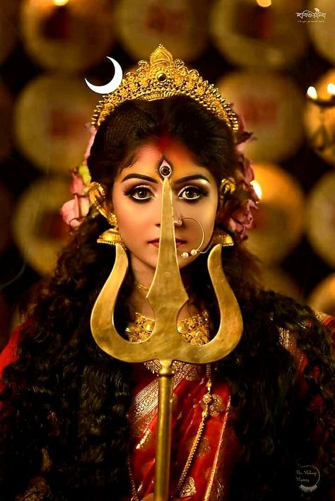 Durga Ji Full Hd Wallpaper, Durga Ji Full Hd, Navratri Photoshoot, Meldi Sarkar, Navratri Makeup, Durga Ma, Maa Durga Photo, Divine Feminine Goddess, Durga Ji