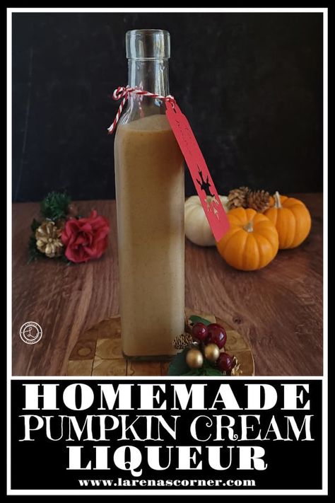 Homemade Pumpkin Cream Liqueur Recipe Pumpkin Cream Recipe, Homemade Liqueur, Liqueur Recipes, Irish Cream Recipe, Homemade Alcohol, Liqueurs Recipes, Christmas Homemade, Pumpkin Spice Syrup, Cream Liqueur