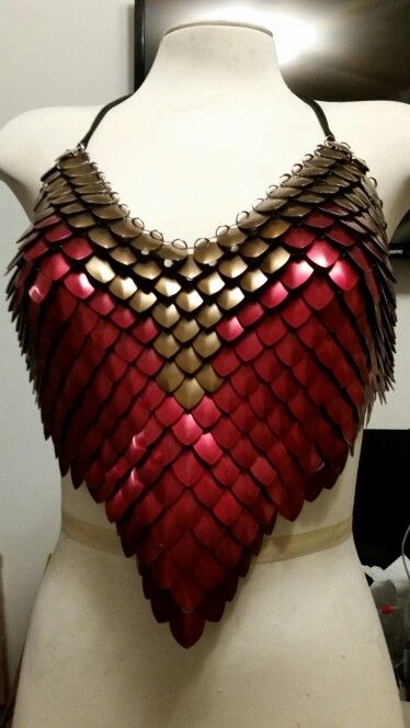 Diy Scale Mail, Scalemail Armor, Dragon Scale Corset, Diy Corset Top, Dragon Scale Chainmail, Dragonscale Chainmail, Chainmail Clothing, Scale Maille, Chainmaille Jewelry Patterns