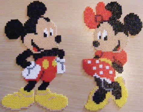 found on the internet Disney Pixel Art, Hama Beads Disney, Theme Bapteme, Melty Bead Patterns, Art Perle, Perler Art, Hama Beads Design, Perler Crafts, Mickey And Minnie Mouse