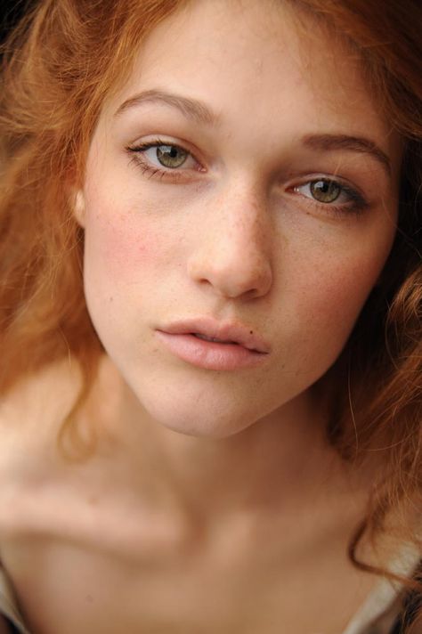 Nicole Fox Nicole Fox, Red Hair Woman, America's Next Top Model, Simply Red, Next Top Model, Girl Inspiration, Many Faces, Eye Color, Redheads