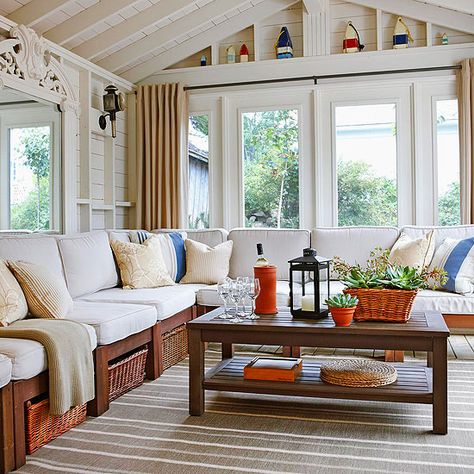 White sunroom