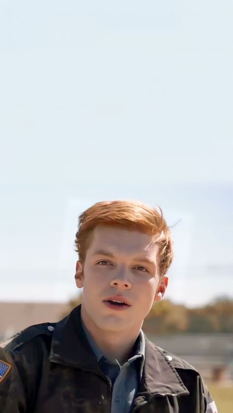 Ian Gallagher Wallpaper Iphone, Ian Gallagher Wallpaper, Cameron Monaghan Wallpaper, Cam Monaghan, Shameless Cast, Ian Gallagher, Shameless Tv Show, Jerome Valeska, Cameron Monaghan