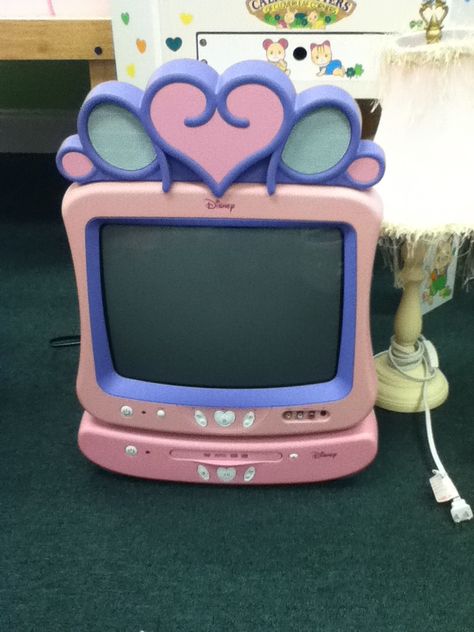 Disney princess tv/dvd combo! $49.99 Disney Princess Tv, Disney Princess Toddler Bed, Crt Television, Princess Toddler Bed, Princess Tv, Dvd Display, Spongebob And Sandy, Disney Box, 2000s Toys