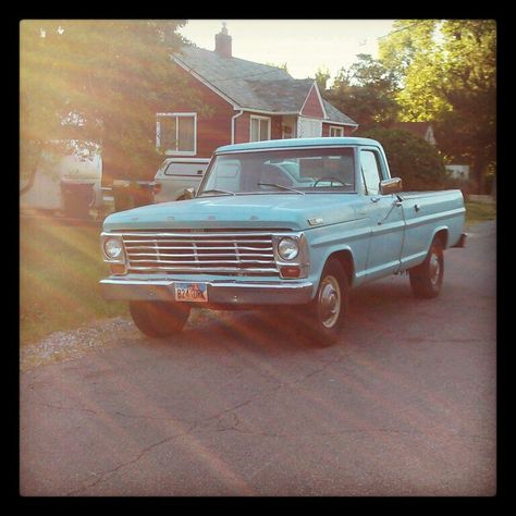 1967 Ford----- 1960s Ford Truck, Vintage Ford Truck Aesthetic, 60s Ford Truck, 70s Truck, Pink Chevy Trucks, Old Blue Truck, Blue Pickup Truck, 1979 Ford Truck, Hilux Sw4