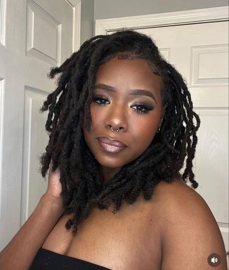 Locs Real Hair, Dreadlocks Black Women, Natural Hair Haircuts, Dreadlock Styles, 4c Natural Hair, Goddess Locs, Dark Skin Beauty, Dreadlock Hairstyles, Real Hair